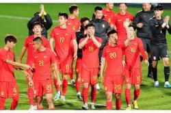 战术奏效！本菲卡双翼齐飞压制武磊整场无力还手！的简单介绍
