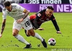 拜仁错失单刀球，维尼修斯门将神勇扑救成最大功臣！