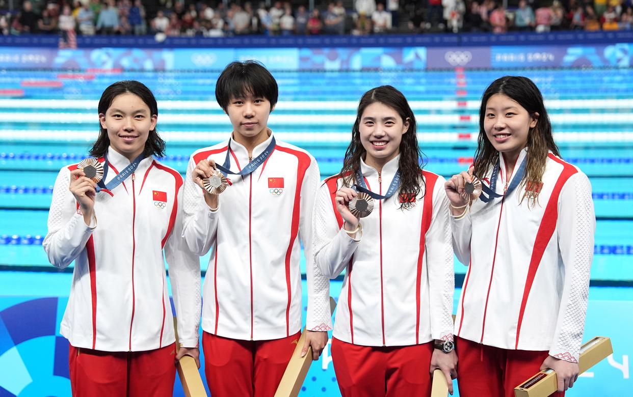 游泳女子x米自由泳接力，澳大利亚夺冠